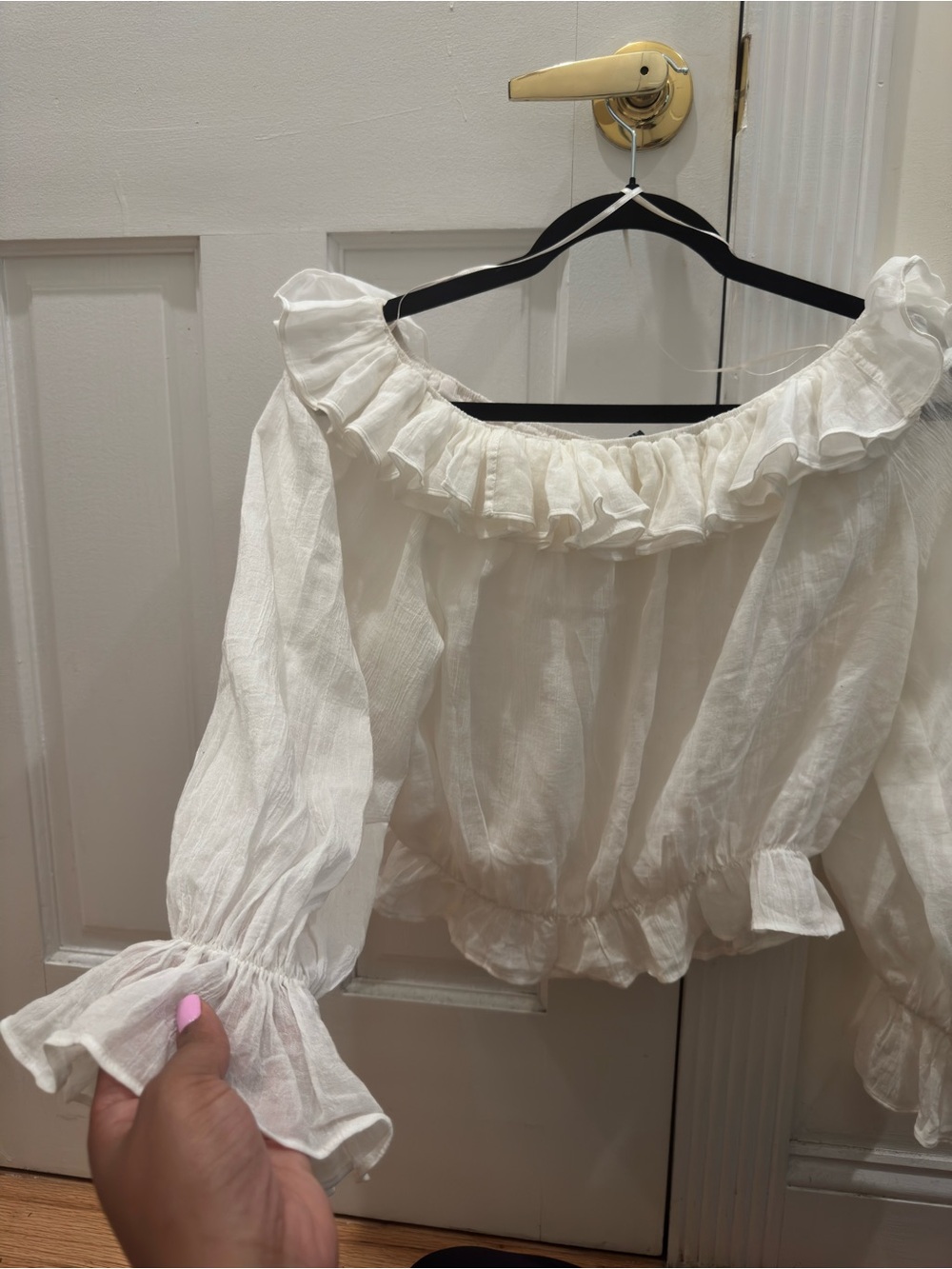 Zara Ruffled Off-Shoulder Top - Picture 4 of 4